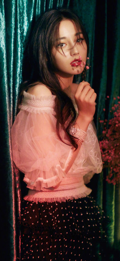 人像壁纸 [2436×1125]迪丽热巴 演员 明星 艺人 胖迪 时尚 苹果手机美女壁纸图片