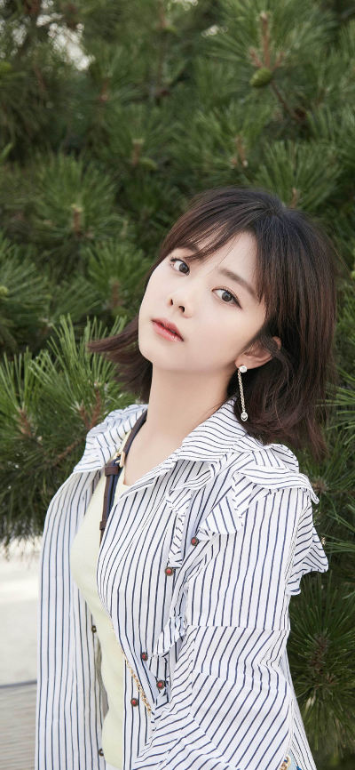 人像壁纸 [2436×1125]谭松韵 演员 艺人 明星 苹果手机美女壁纸图片
