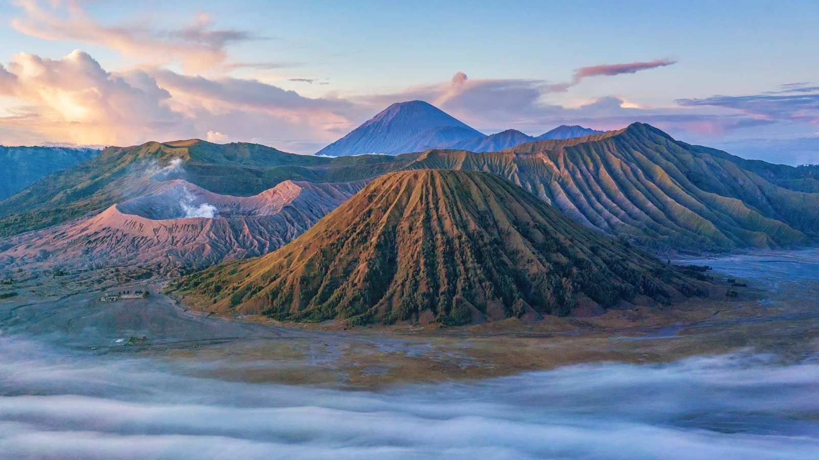 必应壁纸 2023年4月2日 这座缥缈的山在哪里？