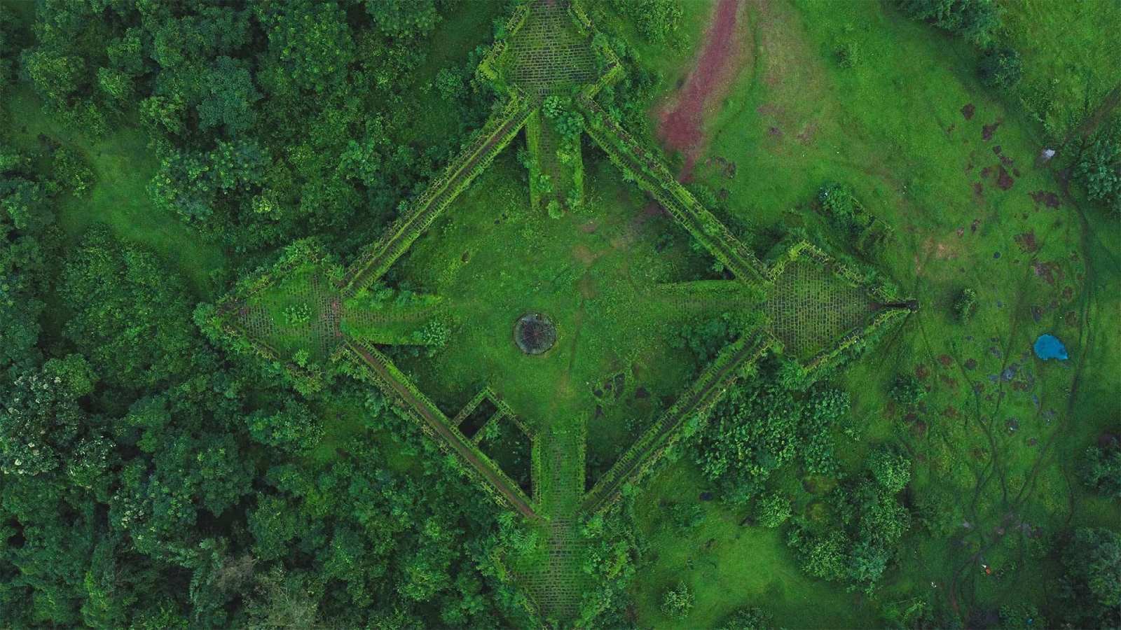 必应壁纸 2022年2月3日 Corjuem堡垒，印度果阿邦