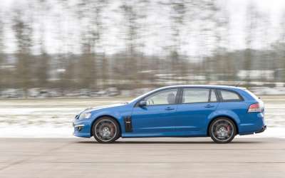文案背景壁纸 2013款沃克斯豪尔VXR8巡游者 1/14