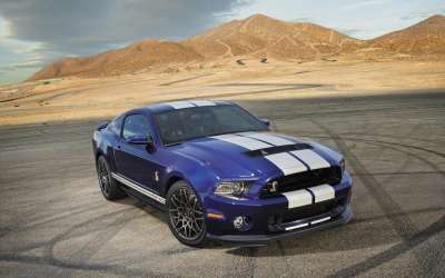 文案背景壁纸 2014款福特野马Shelby 12/14
