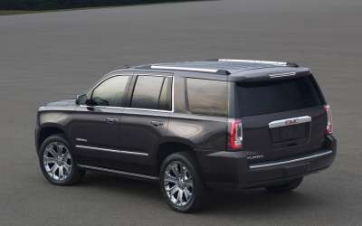 文案背景壁纸 2015款GMC YUKON XL越野车 8/10